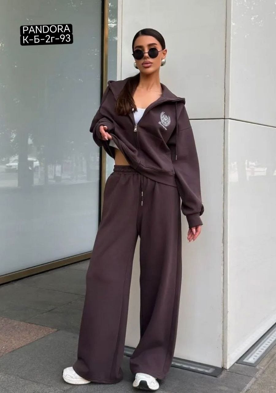 спортивные костюмы женские,стильные костюмы,спортивные костюмы,костюм спорт шик,костюм женский на флисе