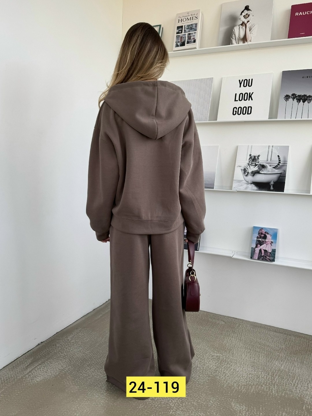 женский костюм двойка,стильные костюмы,трикотажные костюмы,женские спортивные костюмы,костюм мягкий