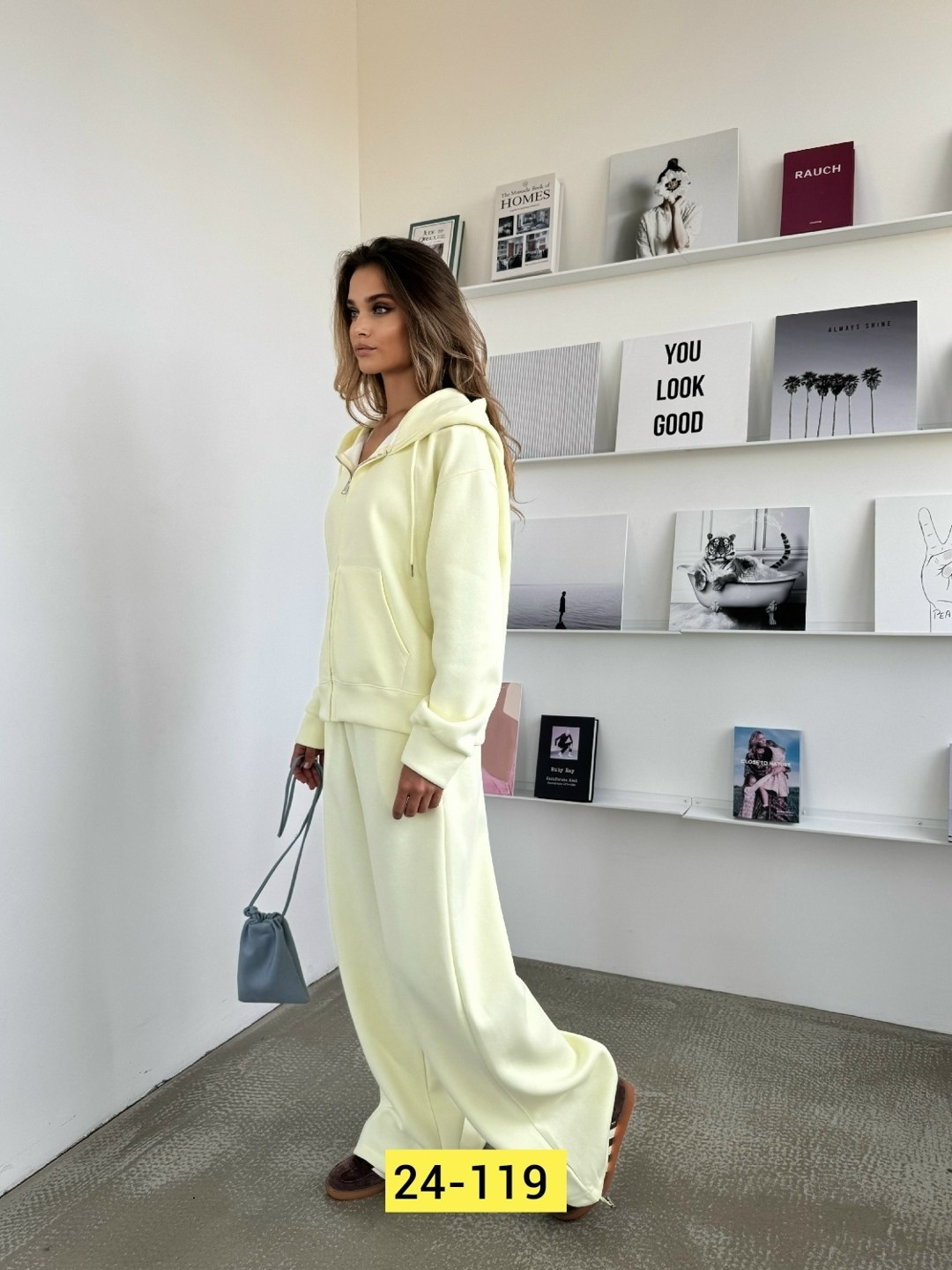 женский костюм двойка,стильные костюмы,трикотажные костюмы,женские спортивные костюмы,костюм мягкий