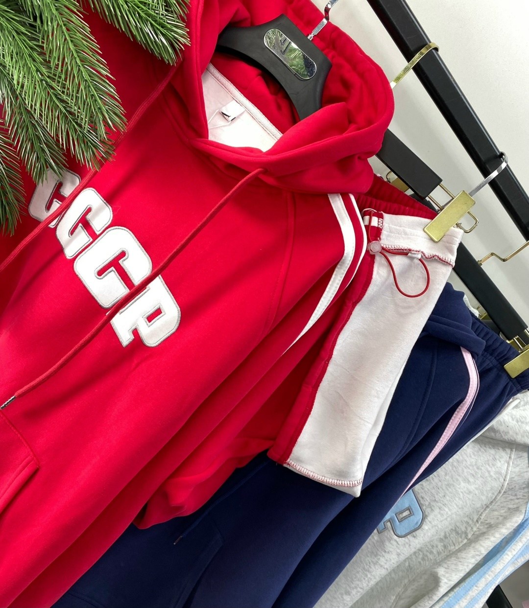 спортивные костюмы,костюмы спортивные женские,спортивные костюмы оверсайз,повседневный спортивный костюм,комплект спортивного костюма