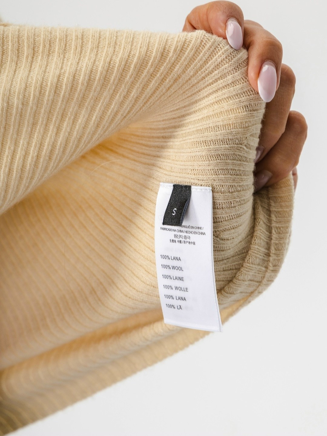 женская водолазка лапша,водолазка женская,кофта женская,кофта лапша,бежевый свитер