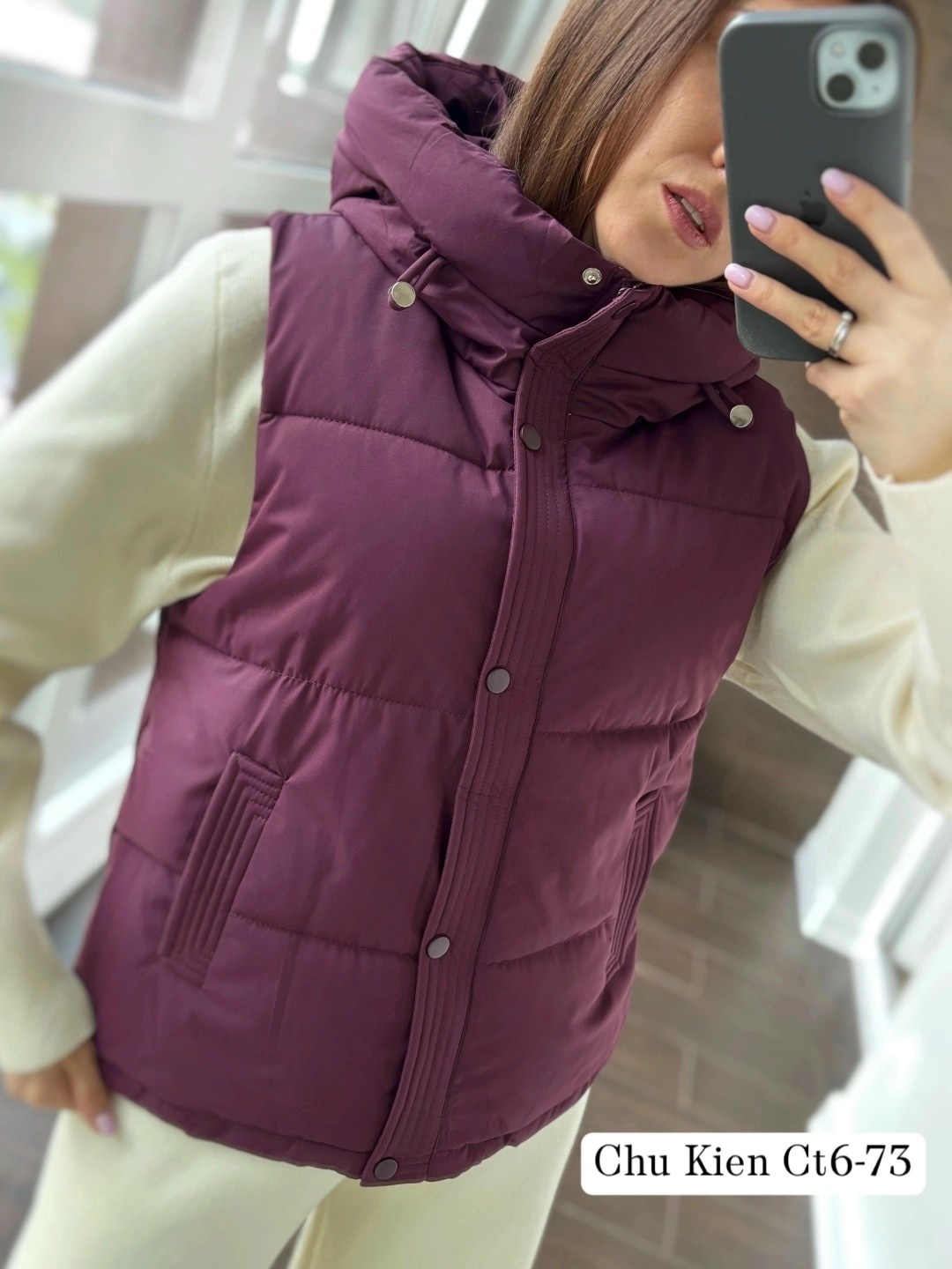 жилетка женская,женские жилеты,жилетка на синтепоне,жилетка,жилетка женская с капюшоном