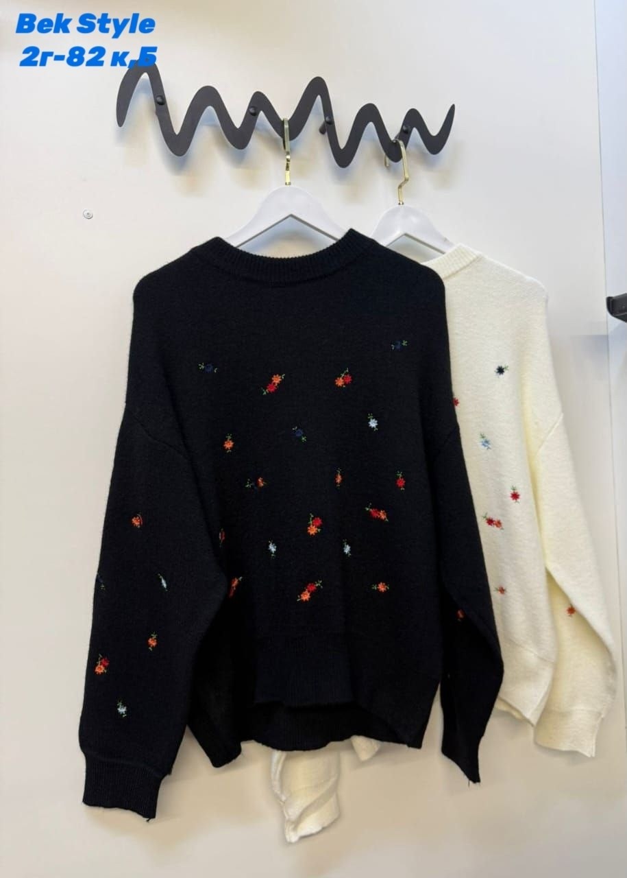 свитер с вышивкой,свитер,свитера женские,свитер для женщин,уютный свитер