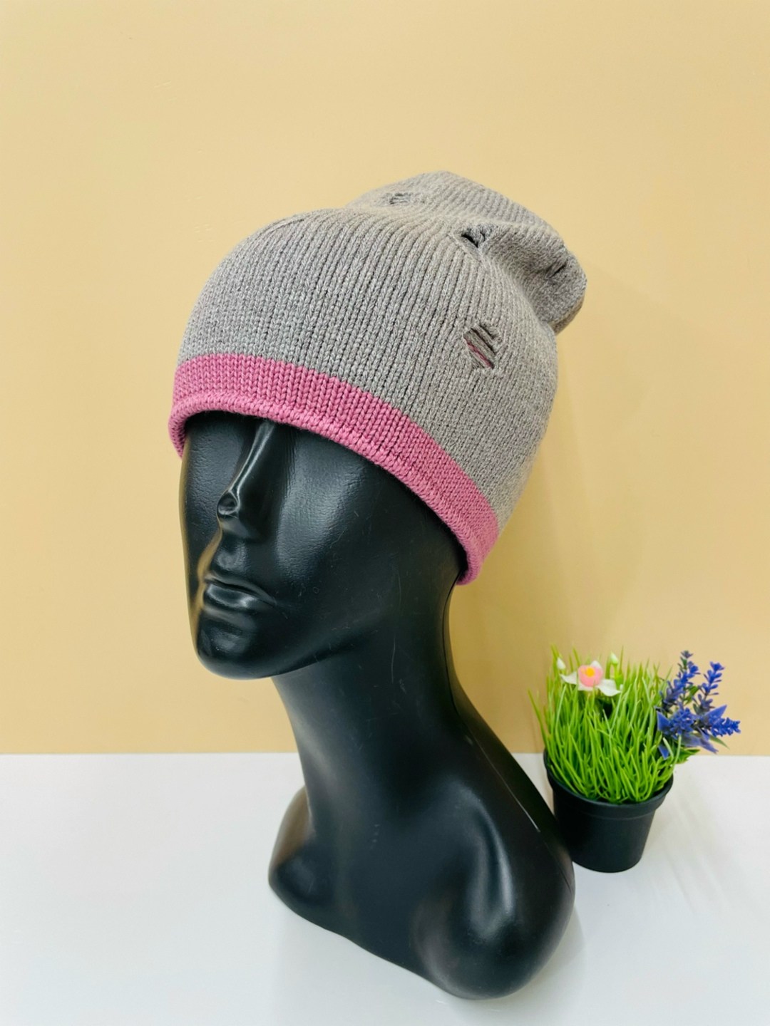 шапка женская,шапка для женщин,женская вязаная шапка,шапка женская на флисе,шапка розовая