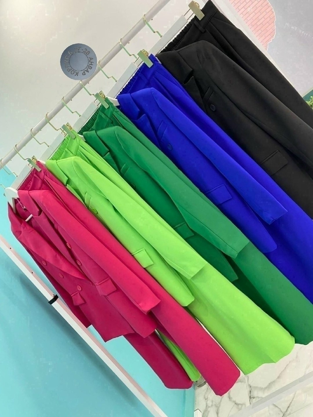 костюмы двойки,костюм классика,костюм модный,женские брючные костюмы,брючной костюм