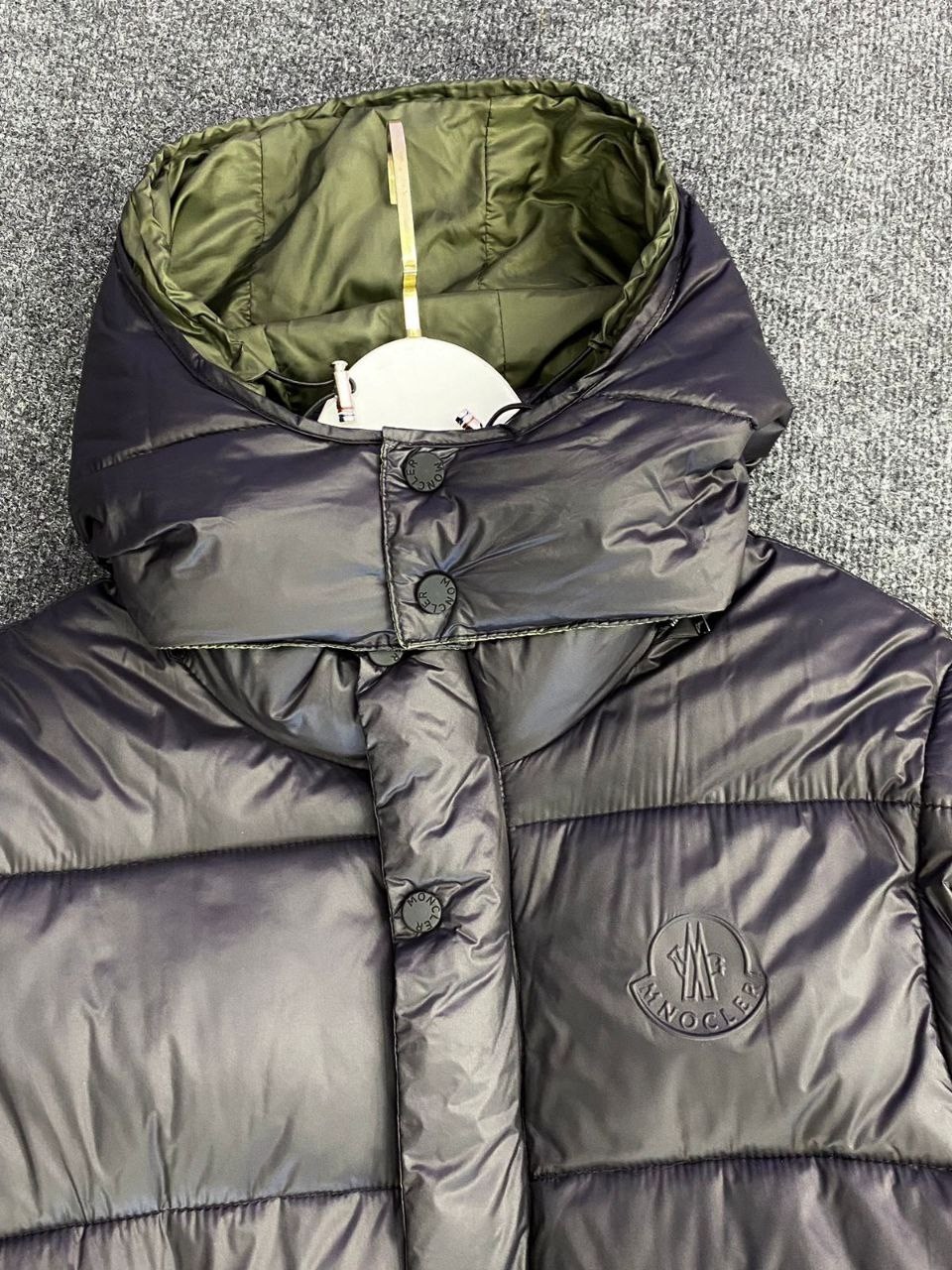 жилетка moncler,жилетка монклер оригинал,жилет пуховик,жилетка,жилет