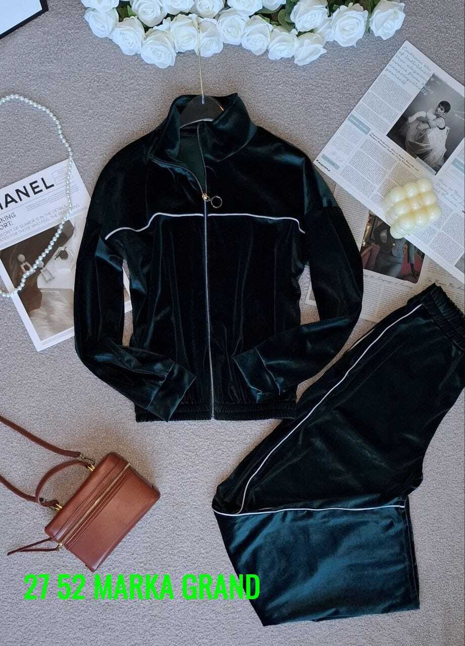 костюмы спортивные велюровые,велюровый спортивный костюм женски,костюм велюровый,костюм женский велюровый,велюровый спортивный костюм больших размеров