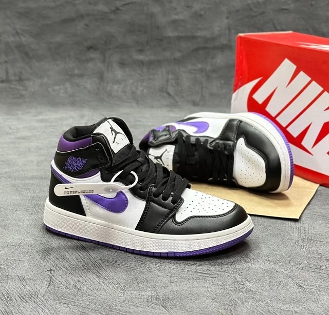 nike air jordan 1 mid,кроссовки nike air jordan 1,nike air jordan 1 mid se,кроссовки air jordan 1 mid dark iris,nike air jordan 1