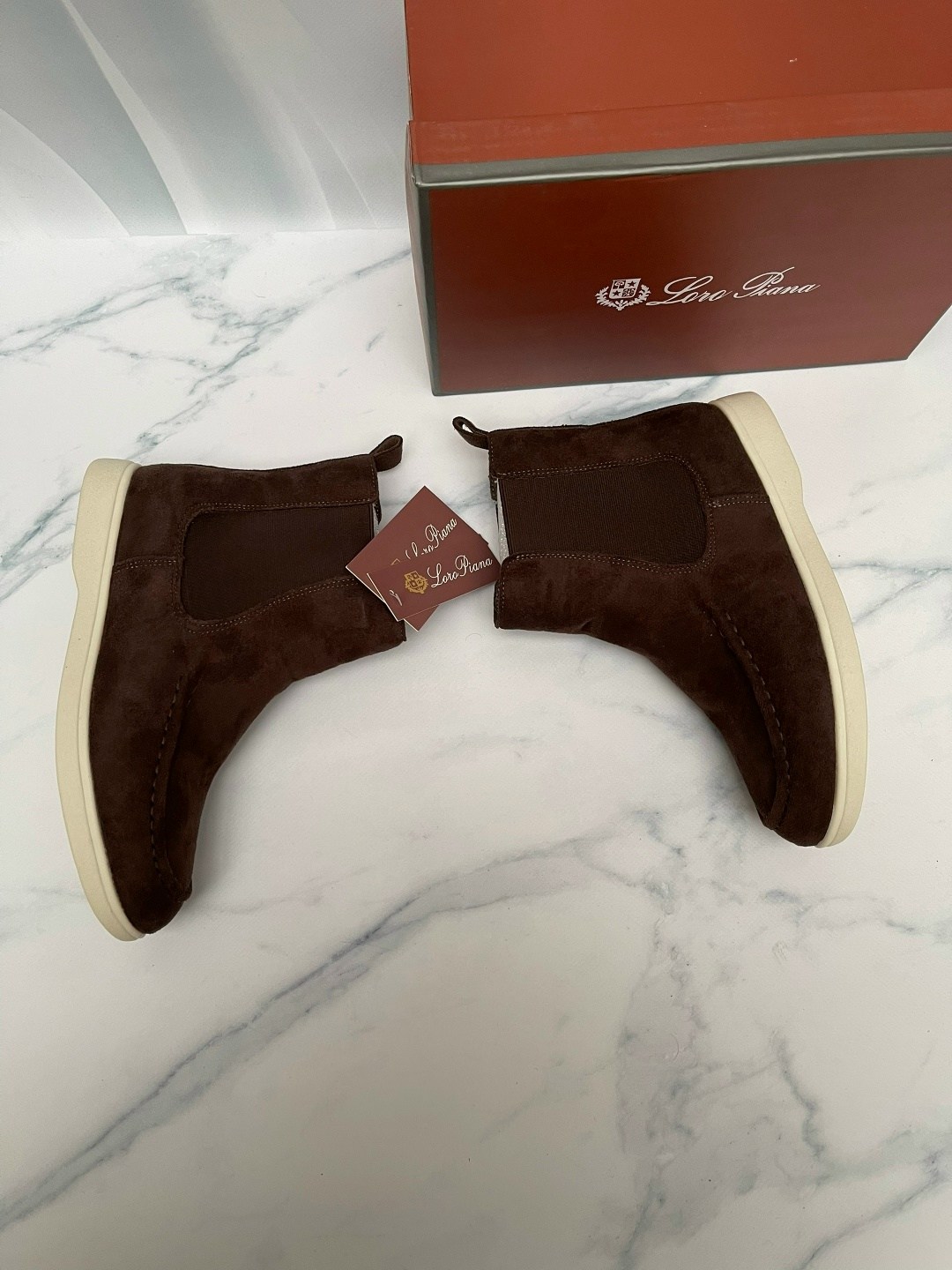 ,loro piana ботинки,замшевые ботинки,ботинки зимние из натуральной замши,замшевые ботинки челси