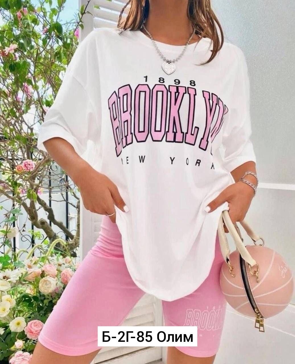 футболки оверсайз женские,одежда модная,футболка оверсайз,футболка женская оверсайз в стиле,белая футболка оверсайз