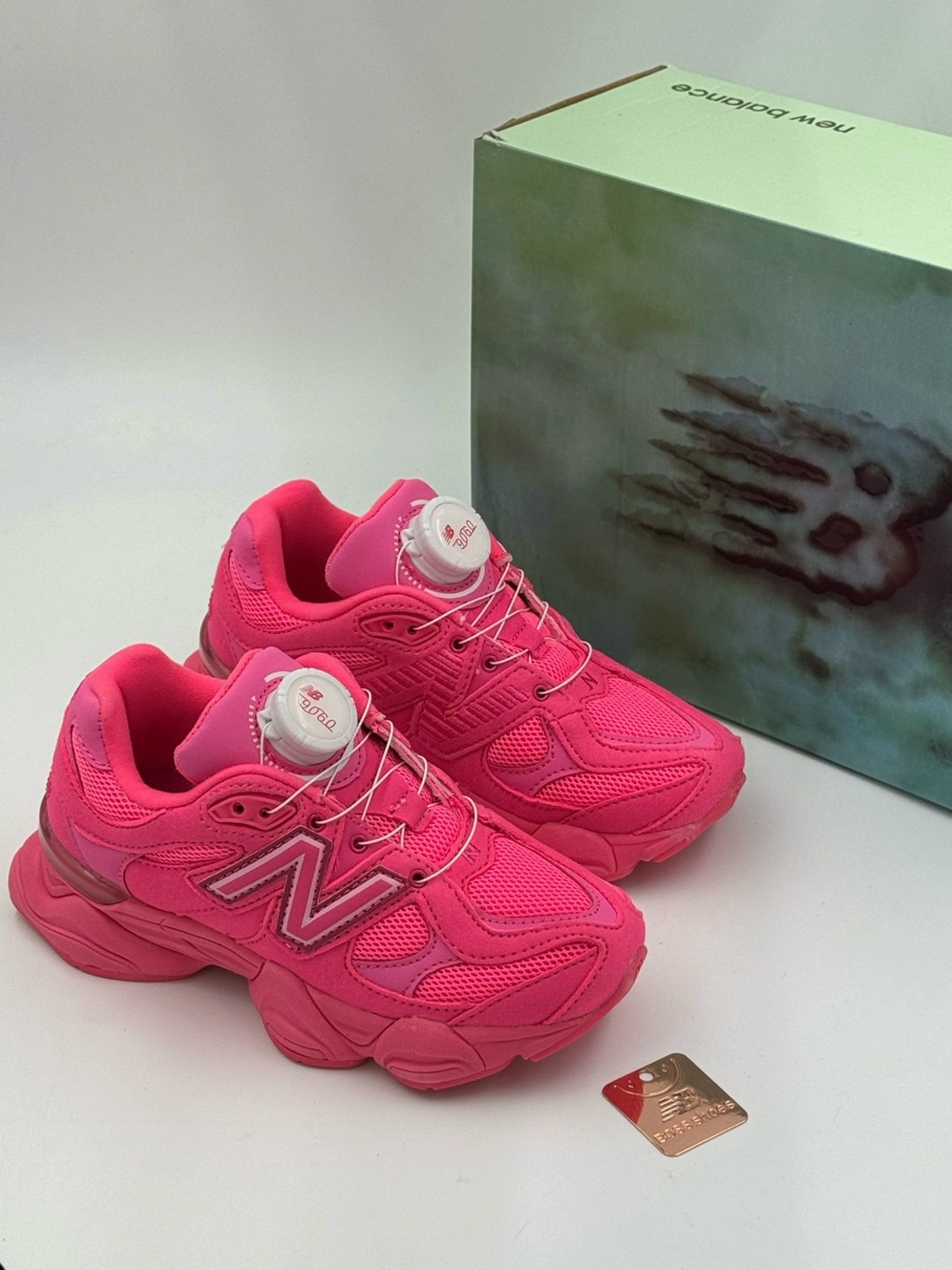кроссовки new balance 9060,кроссовки,женские кроссовки new balance,кроссовки new balance,кроссовки замша