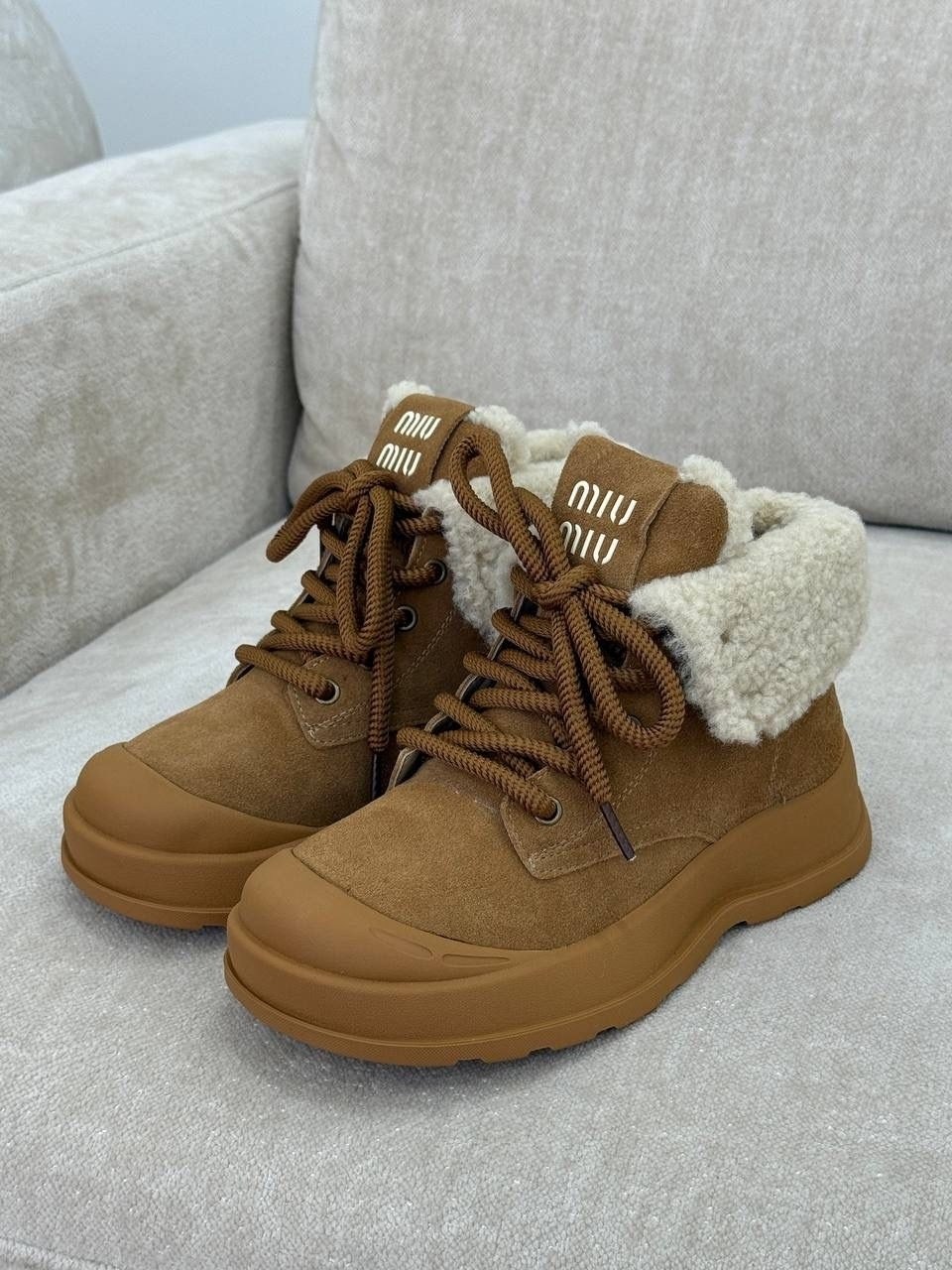 , женская,зимняя ,ботинки с мехом, на зиму
