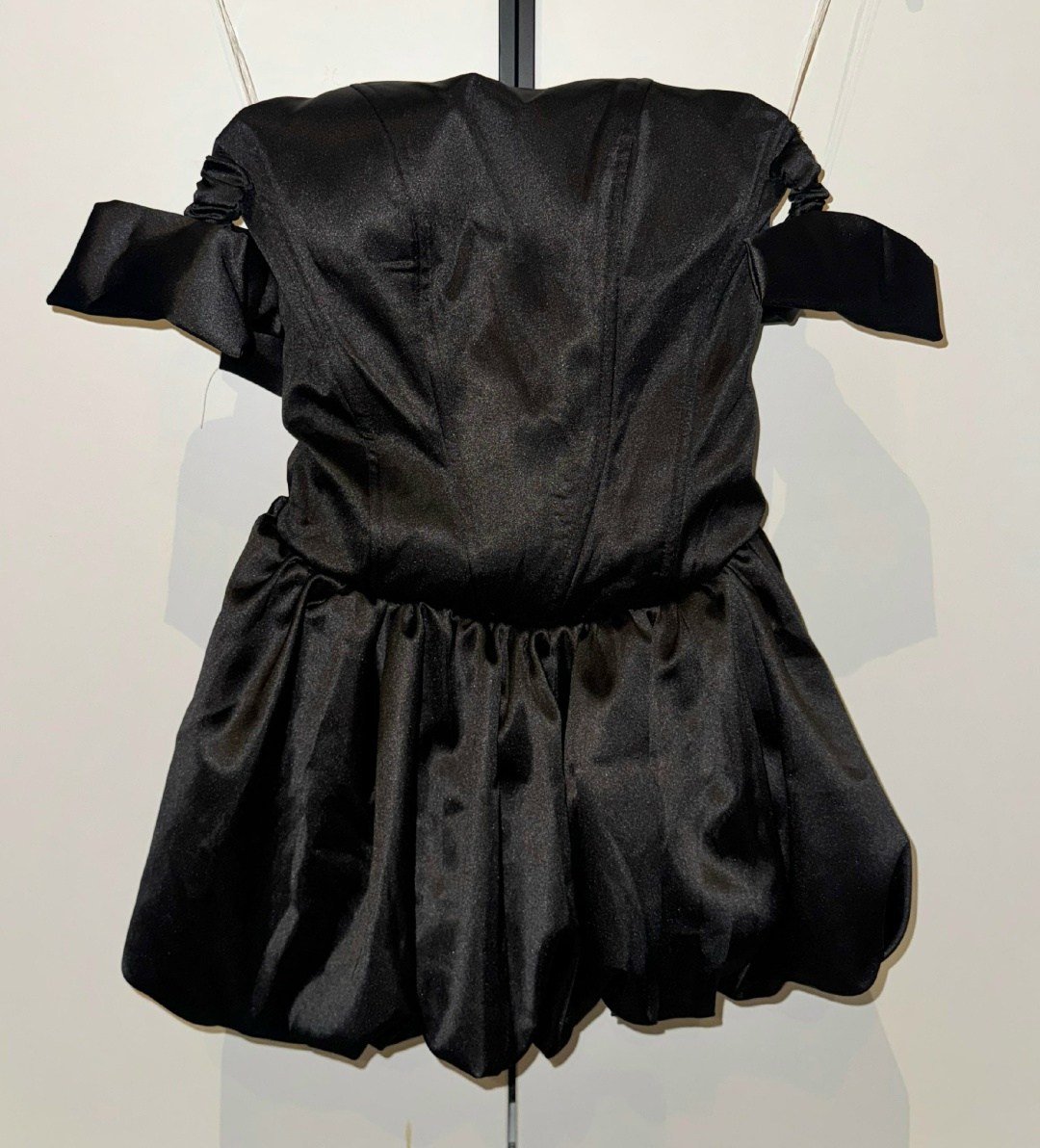 платье,платья атласные,платья мини,вечернее мини платье,атласное мини платье