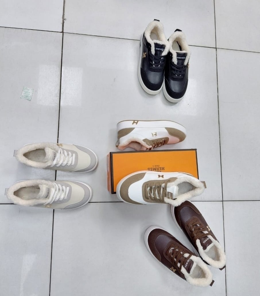 кроссовки женскиe,кроссовки женские зимние,зимние кроссовки женские с мехом,,женские кроссовки с мехом