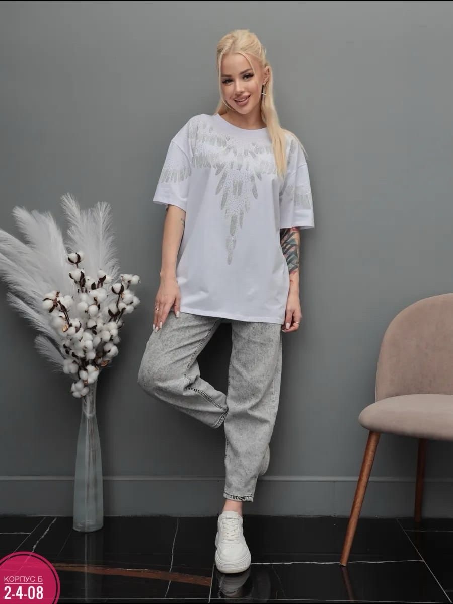 футболка оверсайз со стразам,футболка со стразами женская,футболка хлопковая базовая оверсайз со стразами,футболка женская оверсайз со стразами,футболка базовая со стразами оверсайз