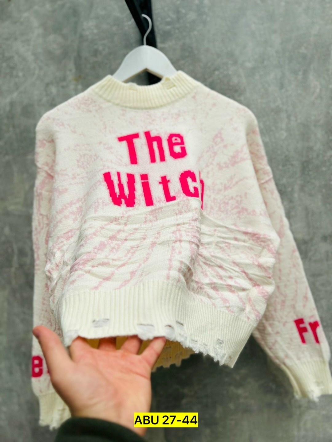 модные свитера,свитер,кофта женская,свитер с принтом,вязаные свитера