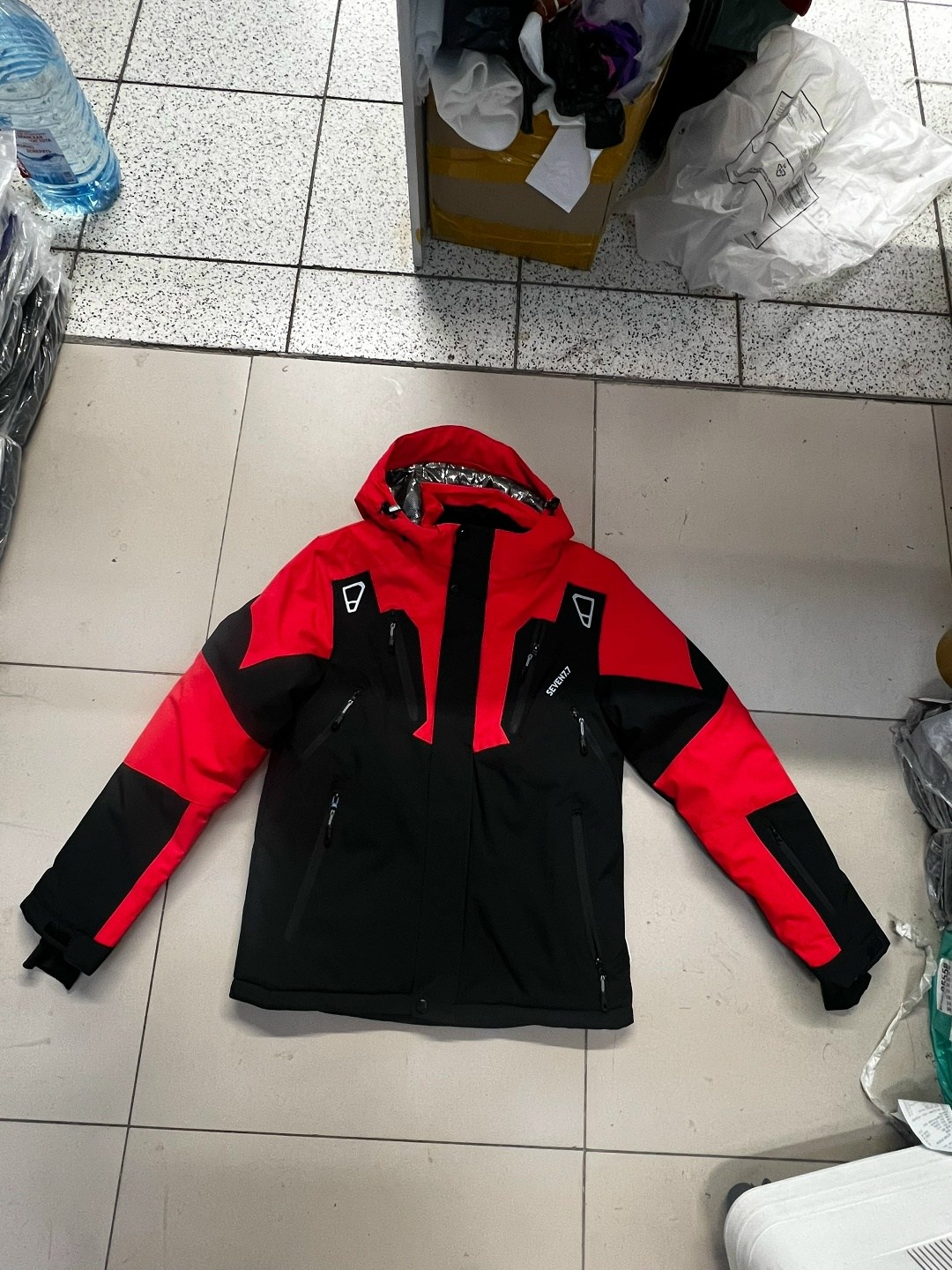 мужской горнолыжный костюм,горнолыжный костюм,горнолыжная куртка,горнолыжная куртка мужская,мужской горнолыжный костюм суперагента