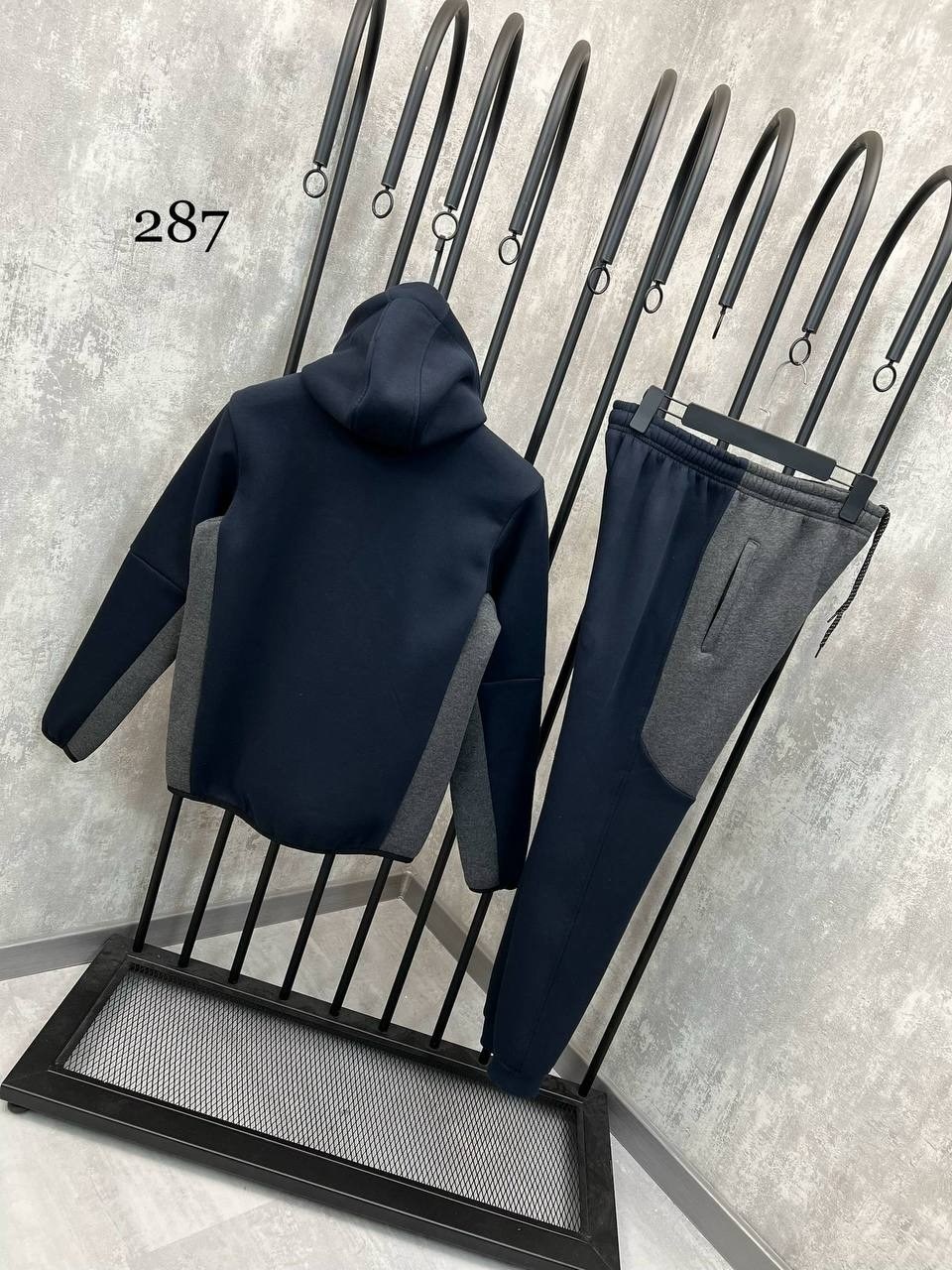 спортивные костюм,мужские спортивные костюмы,спортивный костюм brunello cucinelli,повседневный спортивный костюм,спортивный костюм nike мужской