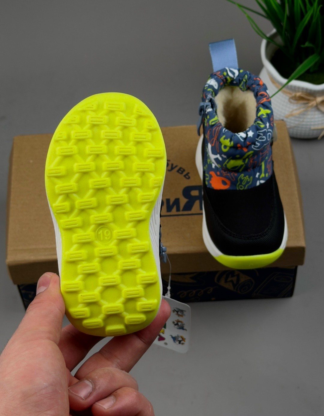 сапоги зимние детские,детская ,,сапожки,детские дутики