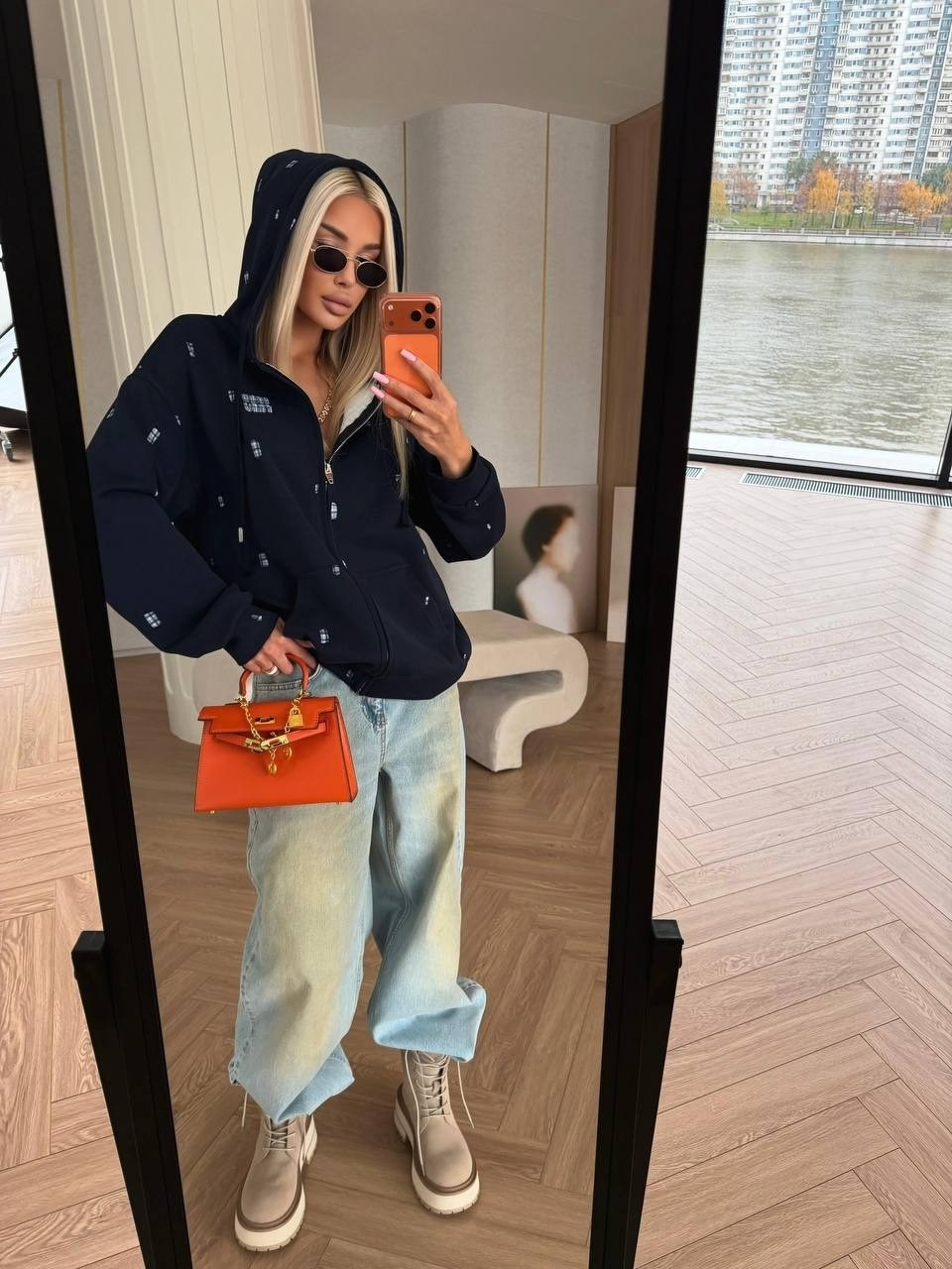 модные образы,толстовка в стиле,кофта женская,свитшот женская