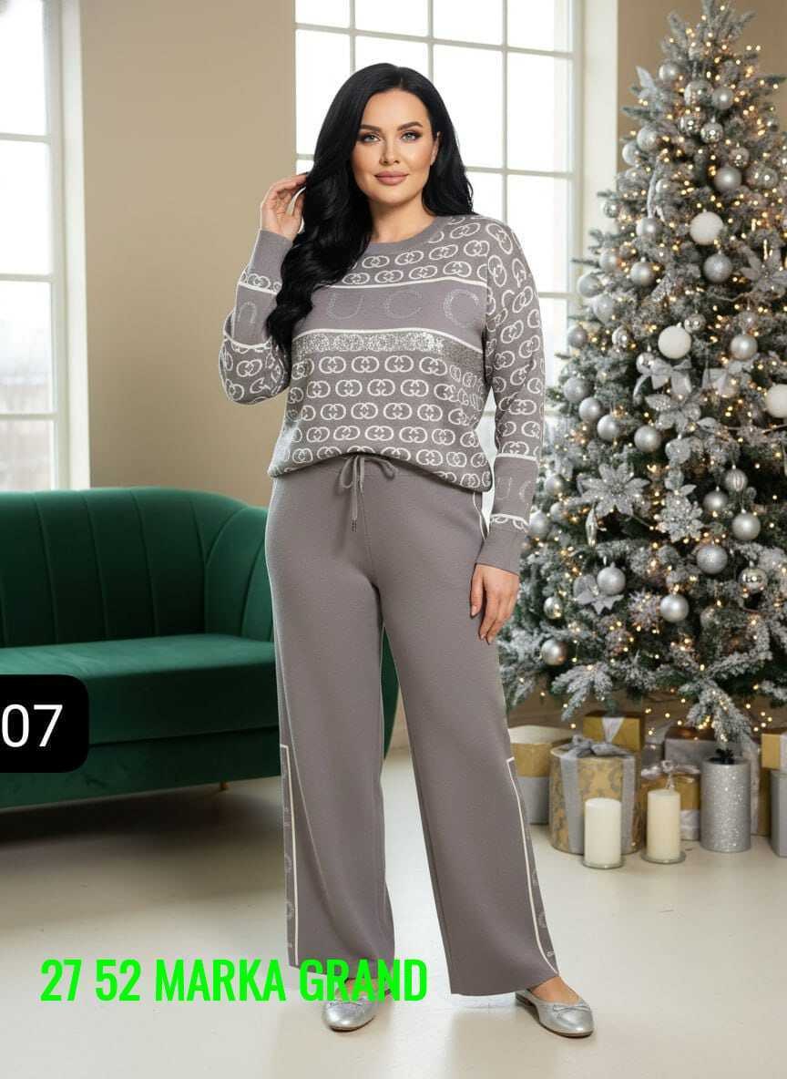 костюмы брючные,костюмы женские,костюм с брюками,трикотажные костюмы,костюм женский на флисе