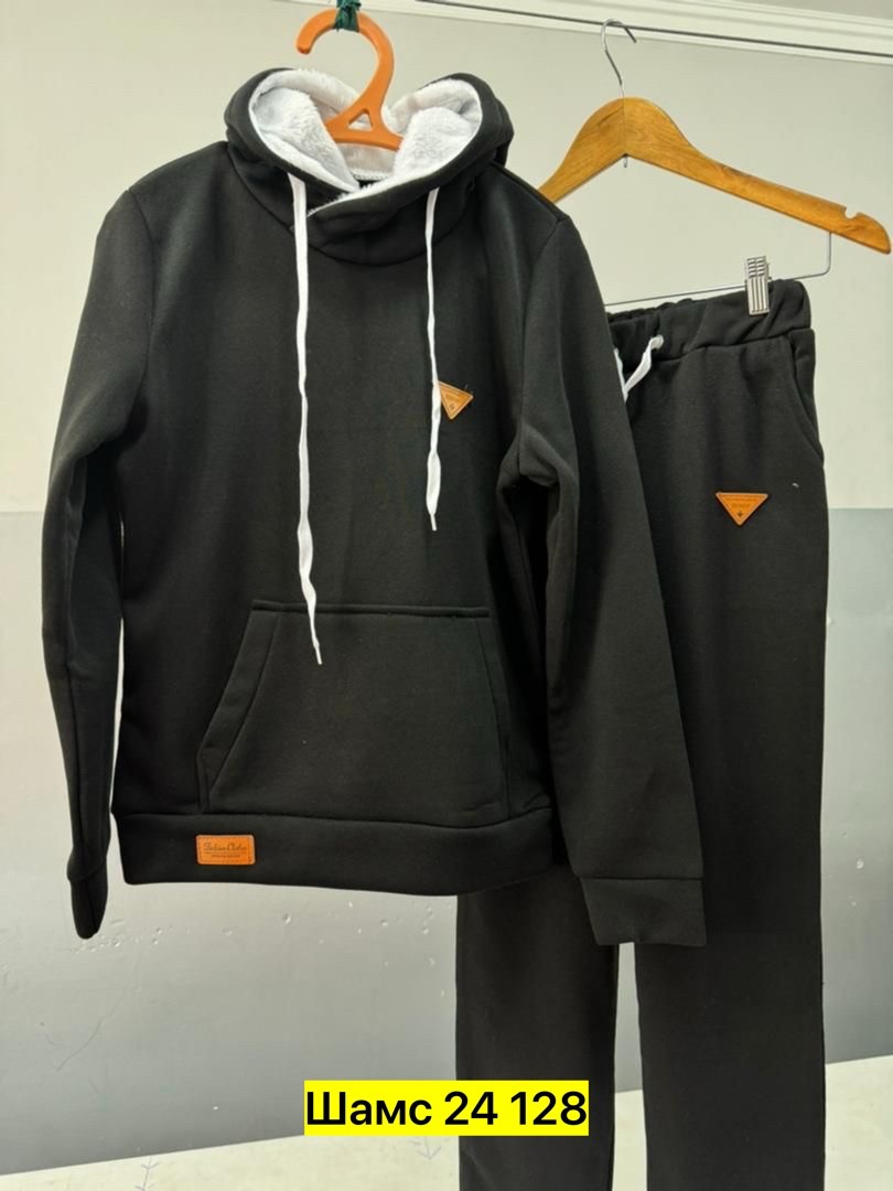 костюм на флисе женский,женский спортивный костюм на флисе,костюм на флисе,спортивные костюмы на флисе,костюмы спортивные женские