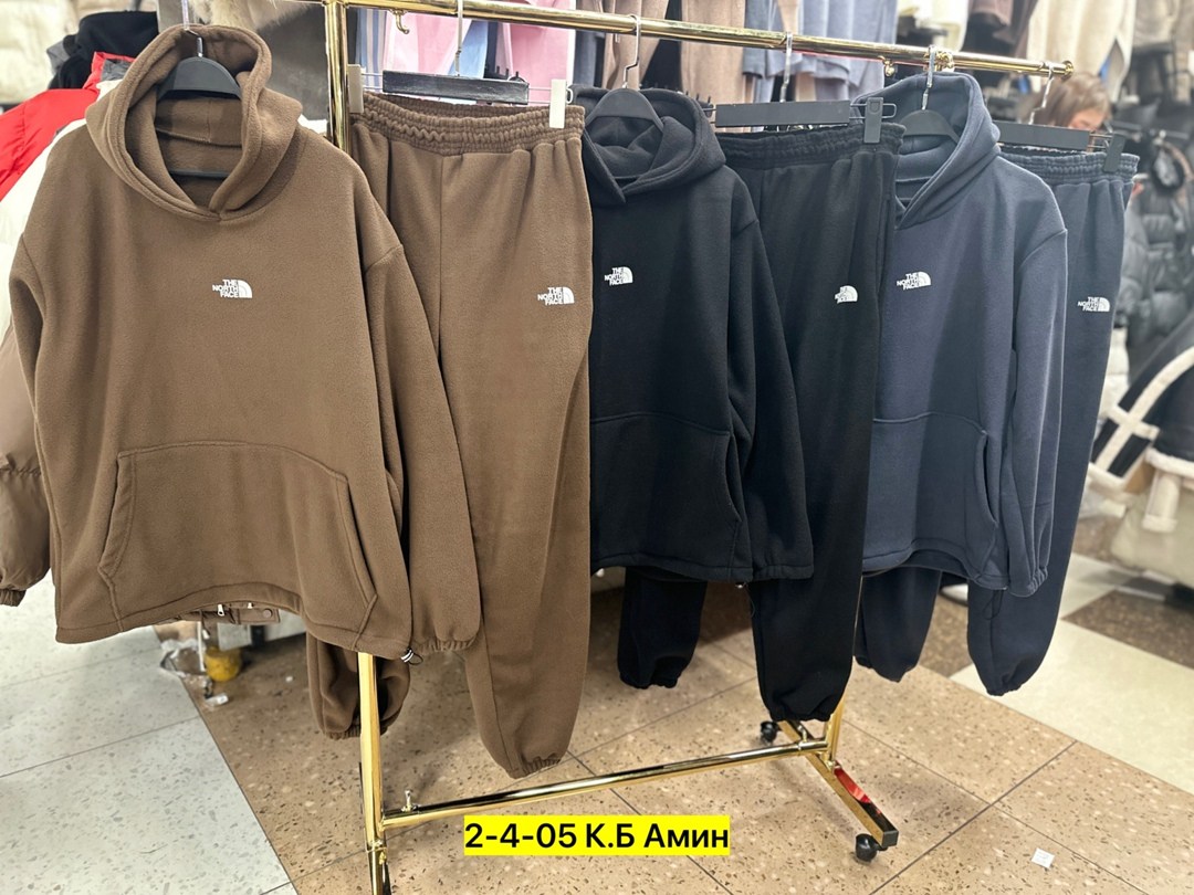 костюм на флисе,спортивный костюм теплый на флисе,спортивные костюм,теплый костюм на флисе,спортивные костюмы на флисе