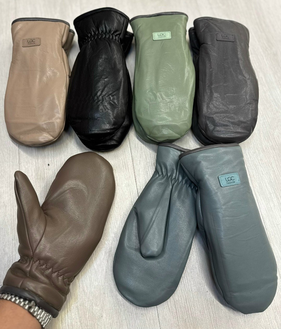 обувь,женские перчатки,женские кожаные перчатки,перчатки женские из натуральной кожи,варежки кожаные