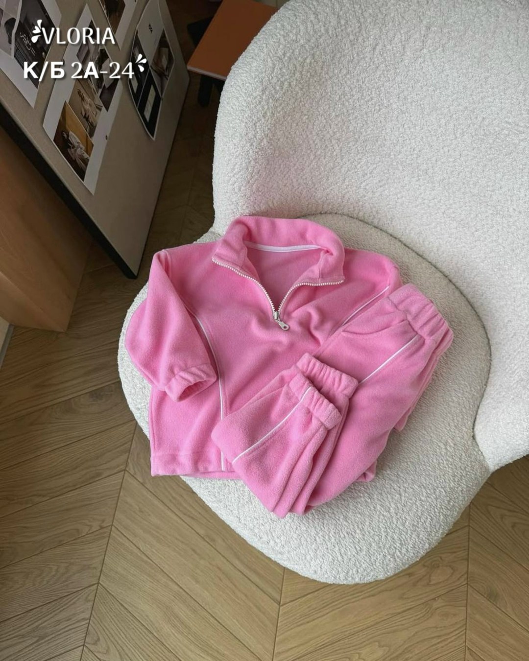 спортивный костюм красно- белый детский,костюмы спортивные для девочки,детские костюмы,костюмы спортивный,детские спортивные костюмы