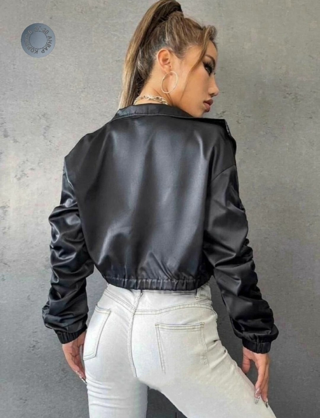 стильная куртка,куртка бомбер,куртка кожаная женская,куртка женская,укороченная куртка женская
