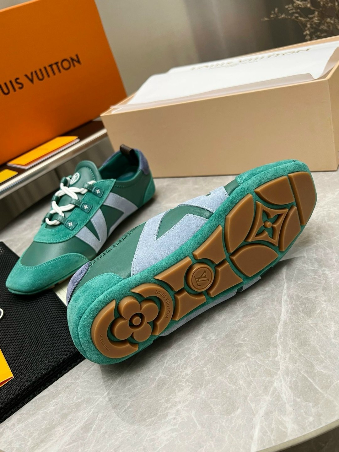 кроссовки louis vuitton кроссовки louis vuitton,кроссовки женские louis vuitton,кроссовки louis vuitton,louis vuitton run away кроссовки женские,кроссовки louis vuitton мужские