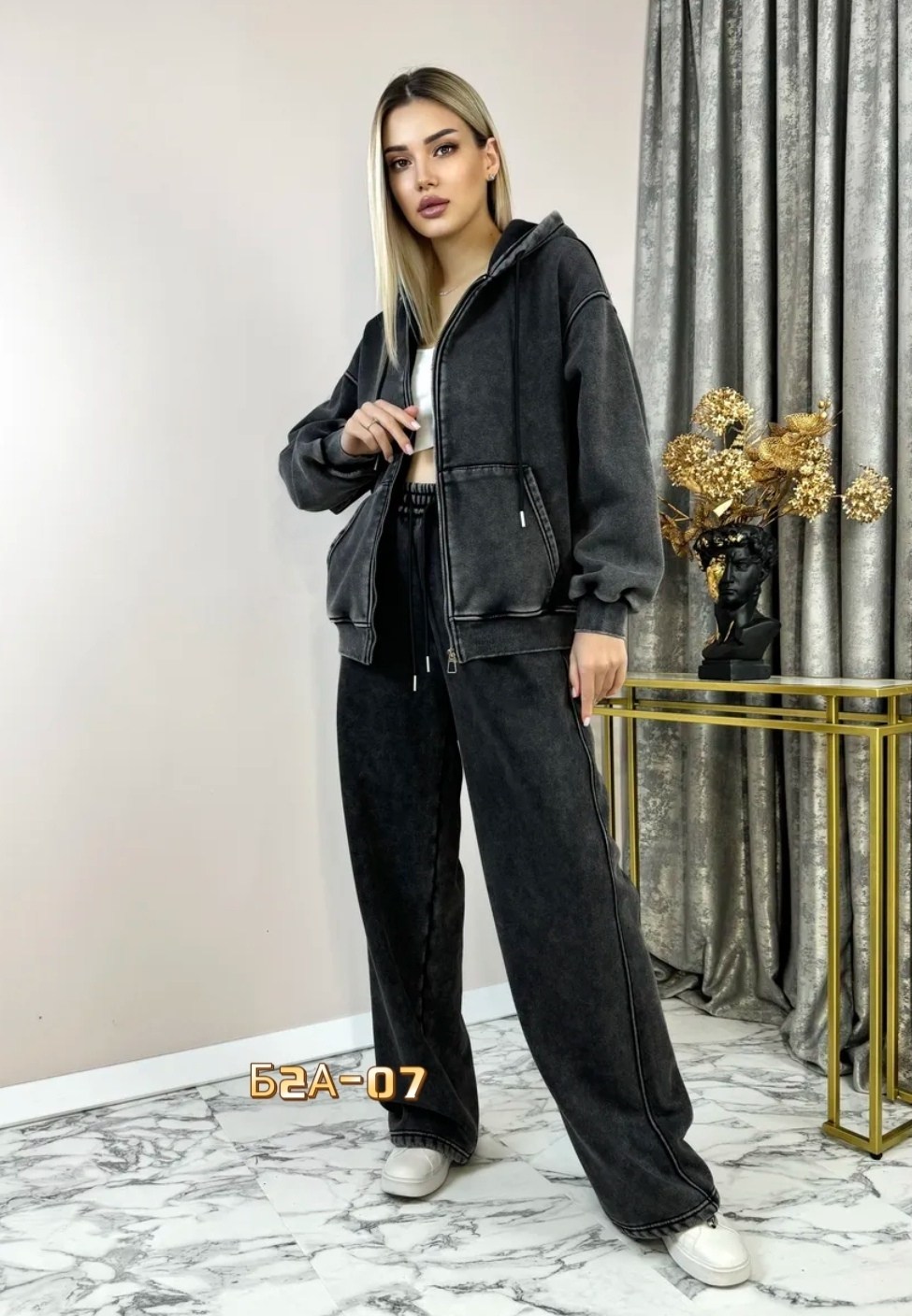 cпортивный костюм велюровый,женские костюмы спортивные,костюм велюровый женский,велюровый спортивный костюм женски,костюм велюровый