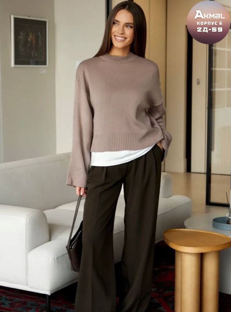 джемпер с широкими рукавами,кофта оверсайз джемпер,стильная кофта,модные свитера,кофта женская модная