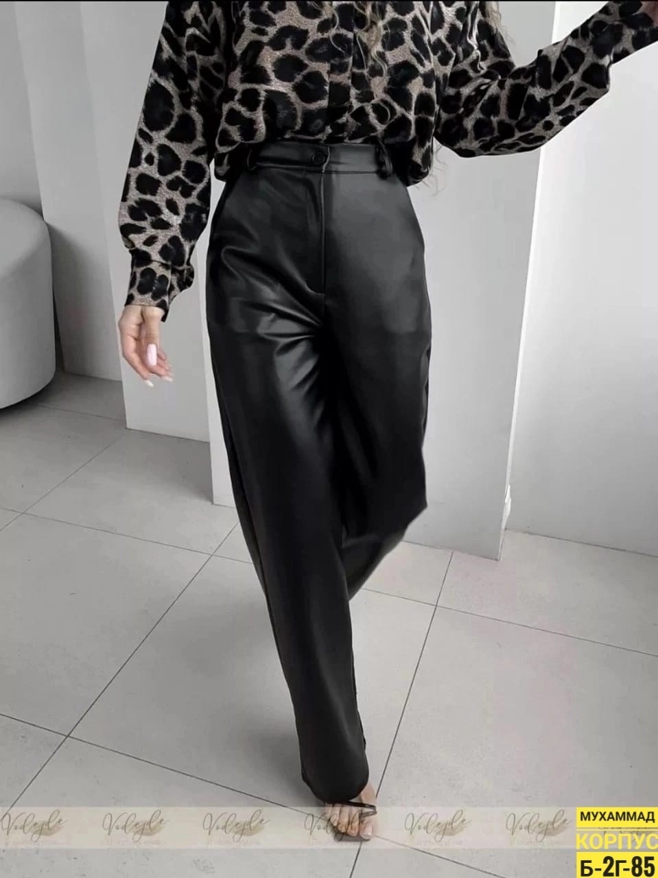 брюки палаццо прямые кожаные vodejde,брюки палаццо прямые кожаные,кожанные брюки клеш,кожаные брюки,брюки модные
