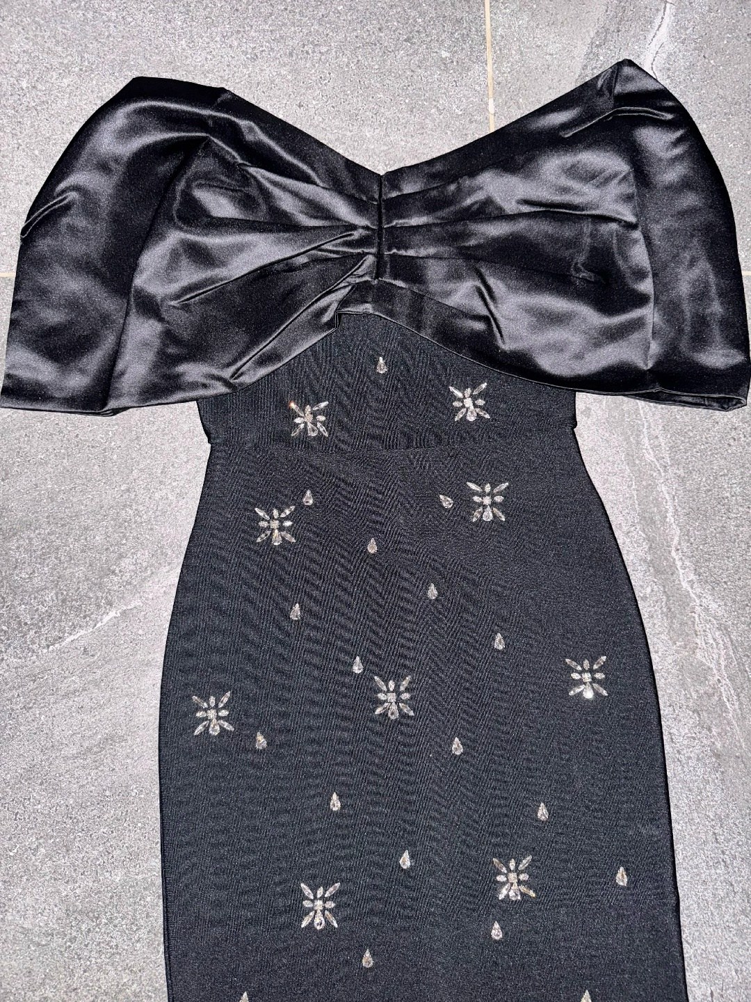 нарядное платье,элегантное платье,модное платье,модели платьев,вечернее платье длинное