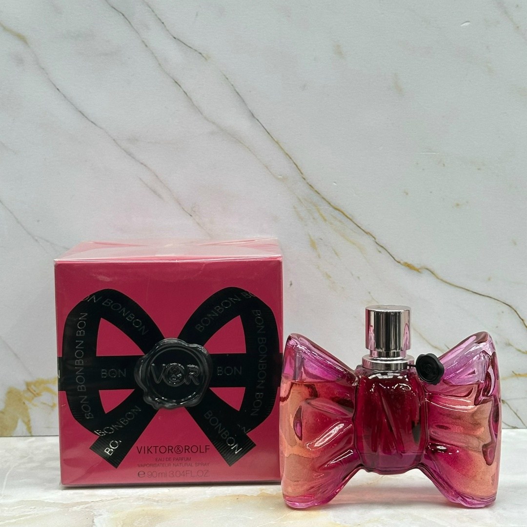 парфюм,набор парфюмерии,ароматы для женщин,ароматы,любимые духи