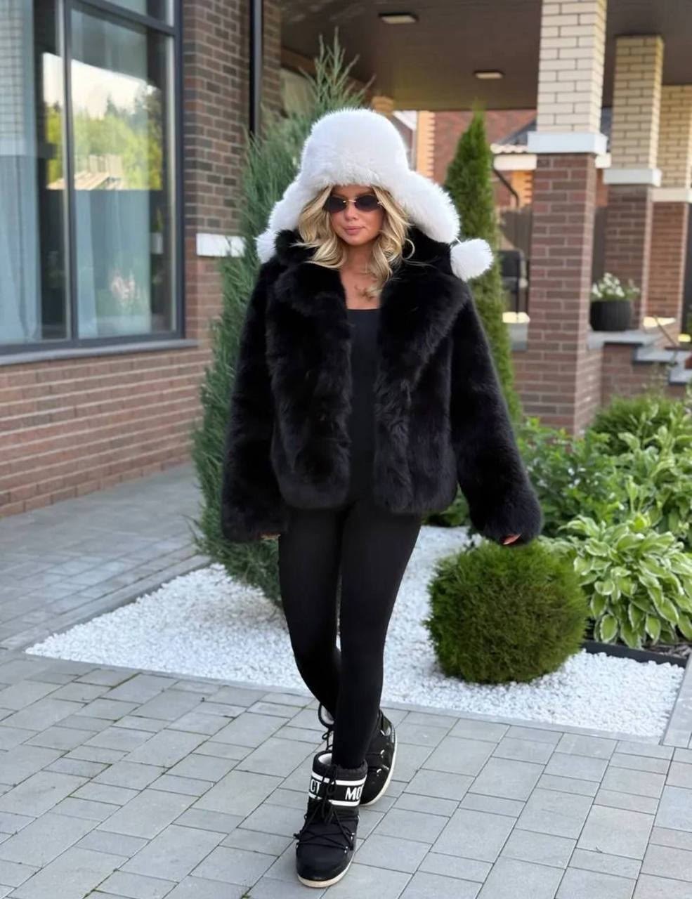 эко шубка,меховое пальто с капюшоном,шуба модная,шуба зимняя,меховая куртка