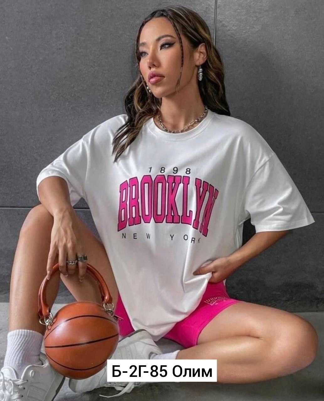 футболки оверсайз женские,одежда модная,футболка оверсайз,футболка женская оверсайз в стиле,белая футболка оверсайз
