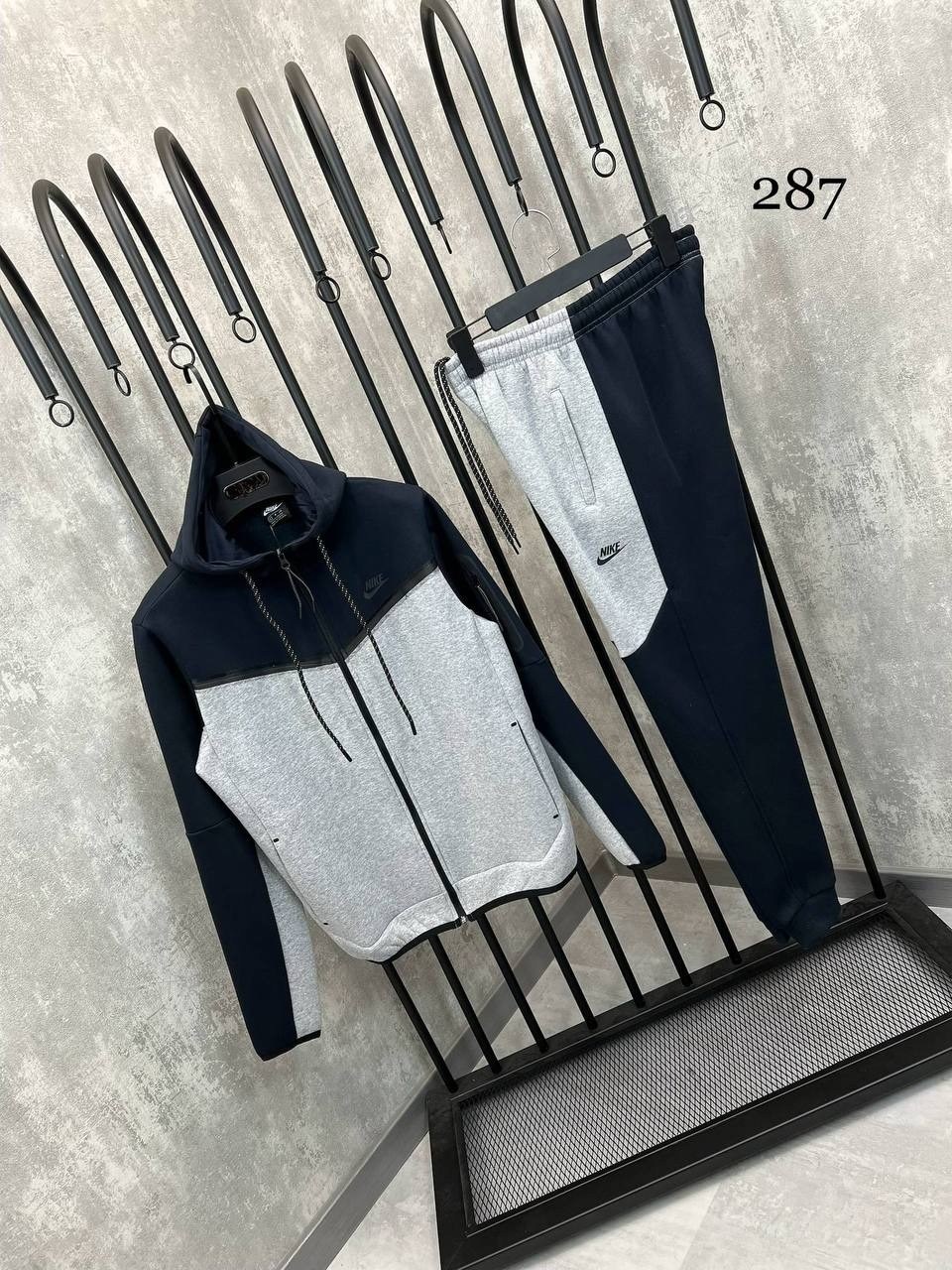 спортивные костюм,мужские спортивные костюмы,спортивный костюм brunello cucinelli,повседневный спортивный костюм,спортивный костюм nike мужской