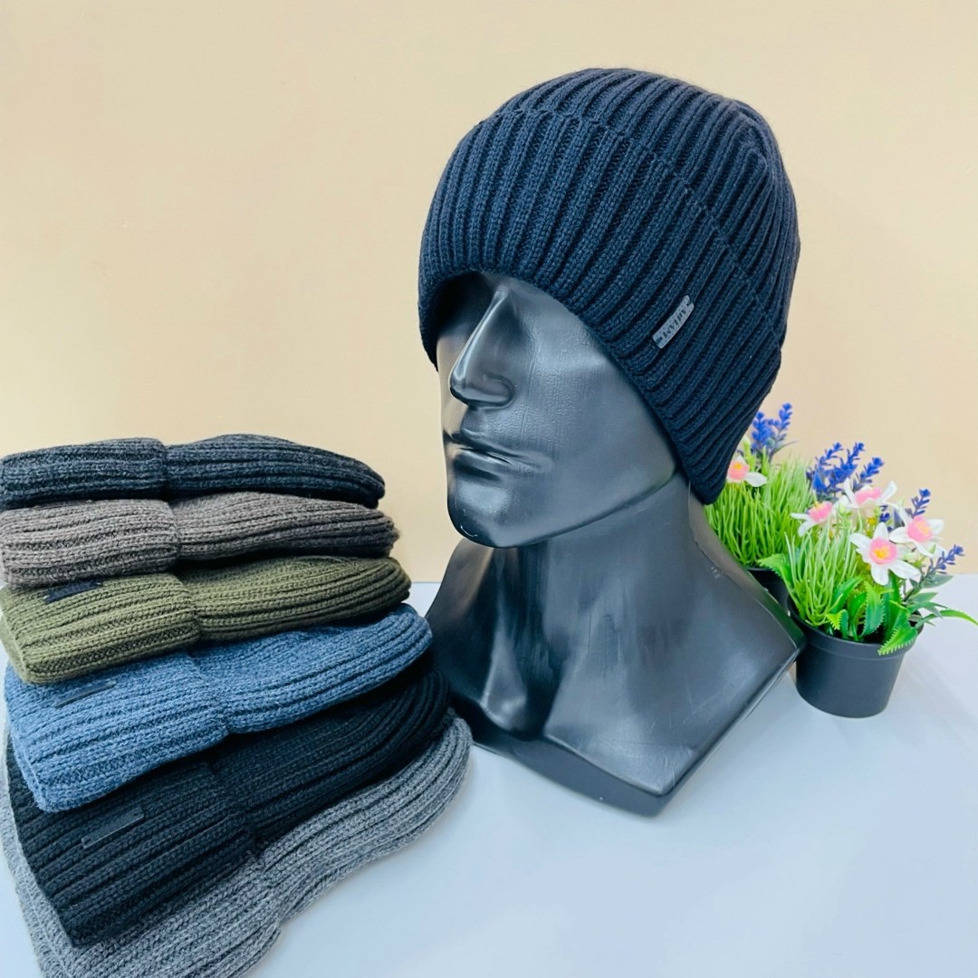 шапка мужская,мужская зимняя шапка,шапка для мужчины,мужская вязаная шапка,шапка мужская с отворотом