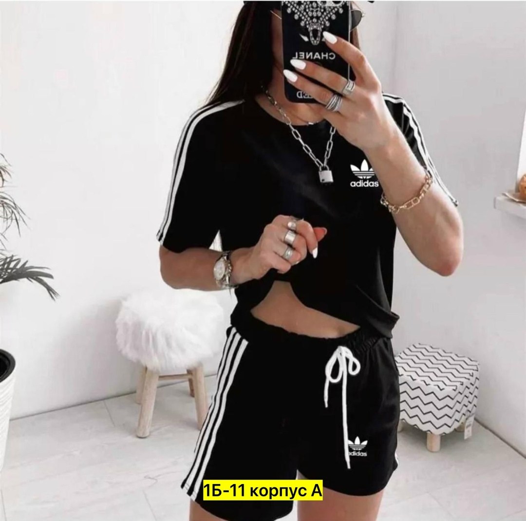 летние костюмы,костюмы спортивные женские,спортивный костюм женский adidas,костюм белый,спортивные костюм