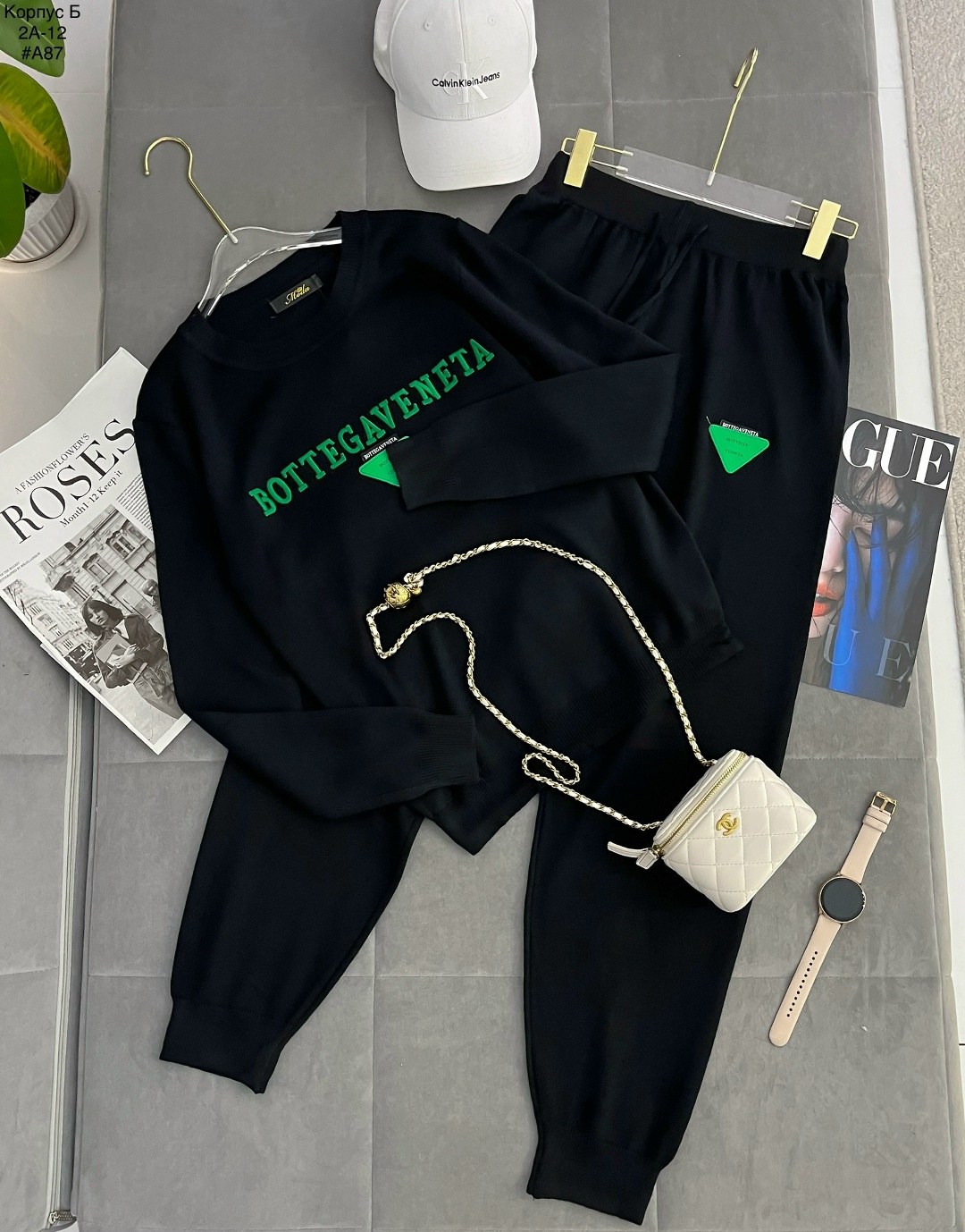 зеленый свитшот,стильные костюмы,спортивные костюм,трикотажные костюмы,костюмы спортивные женские