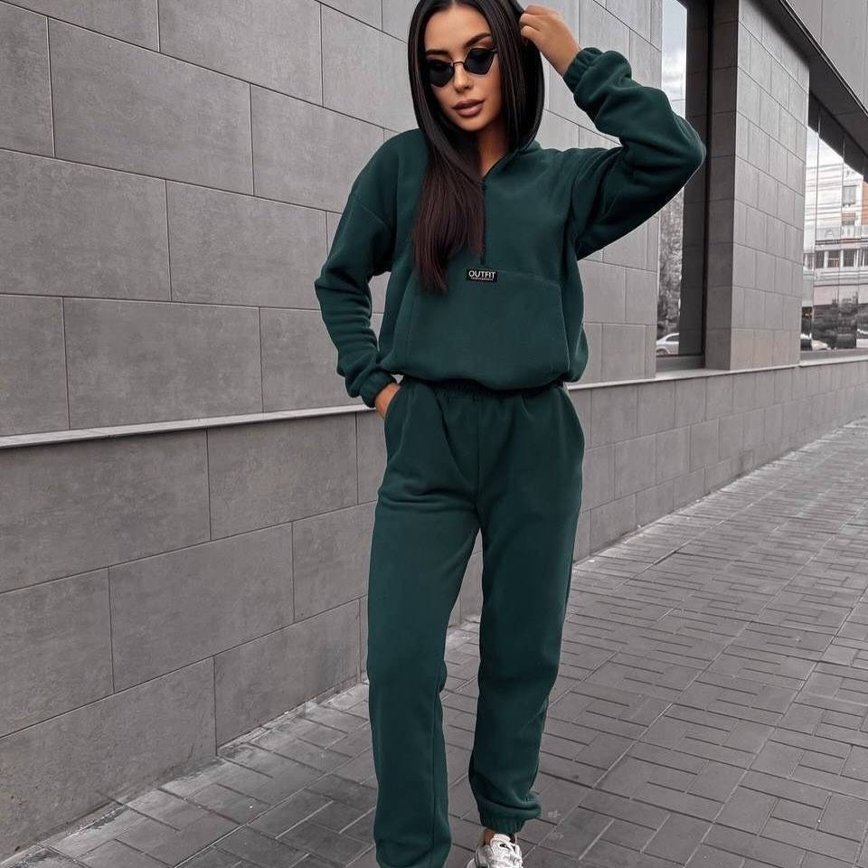 cпортивный костюм женский на флисе,женские спортивные костюмы,спортивные костюмы на флисе,теплый костюм спортивный,костюм женский на флисе