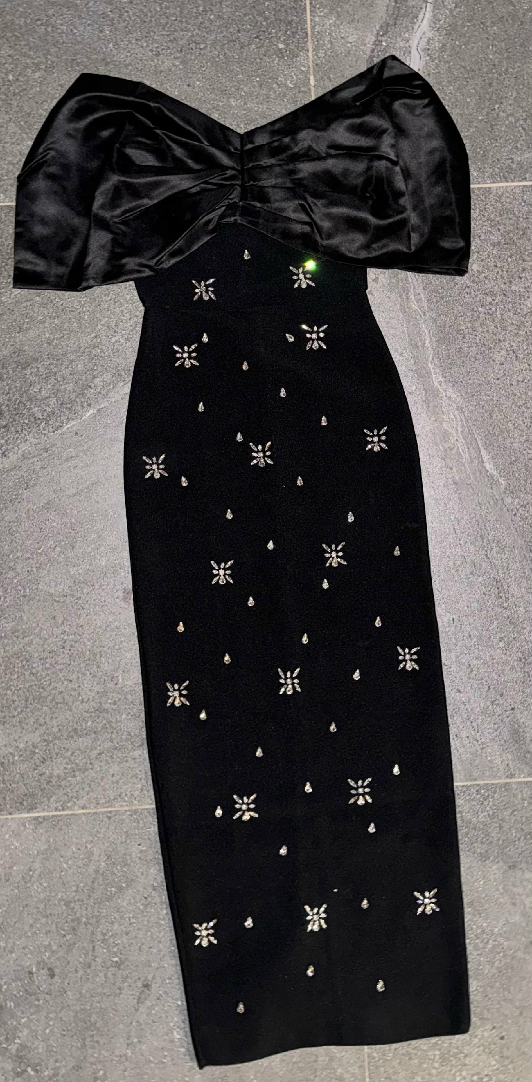 нарядное платье,элегантное платье,модное платье,модели платьев,вечернее платье длинное