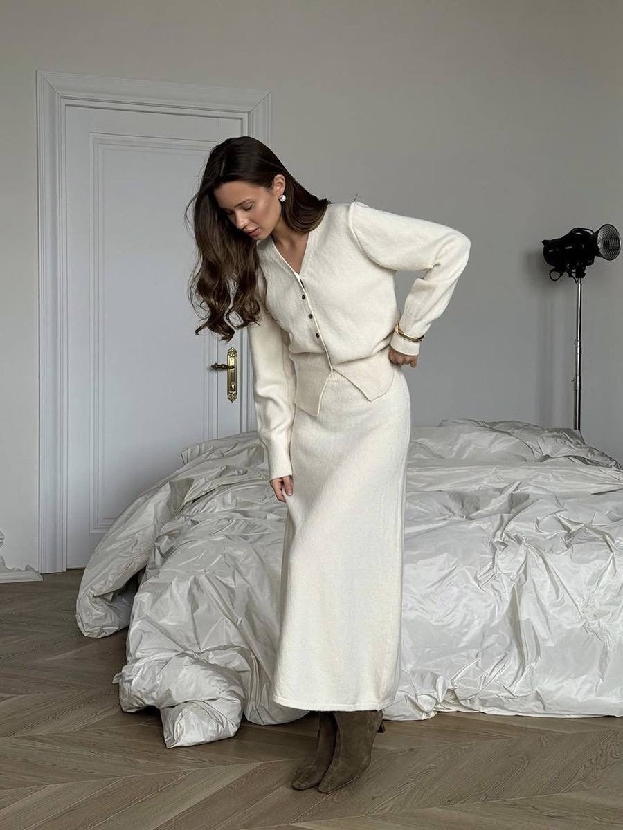 трикотажные костюмы,трикотажные костюмы с юбкой,костюм вязаный с юбкой,кардиган