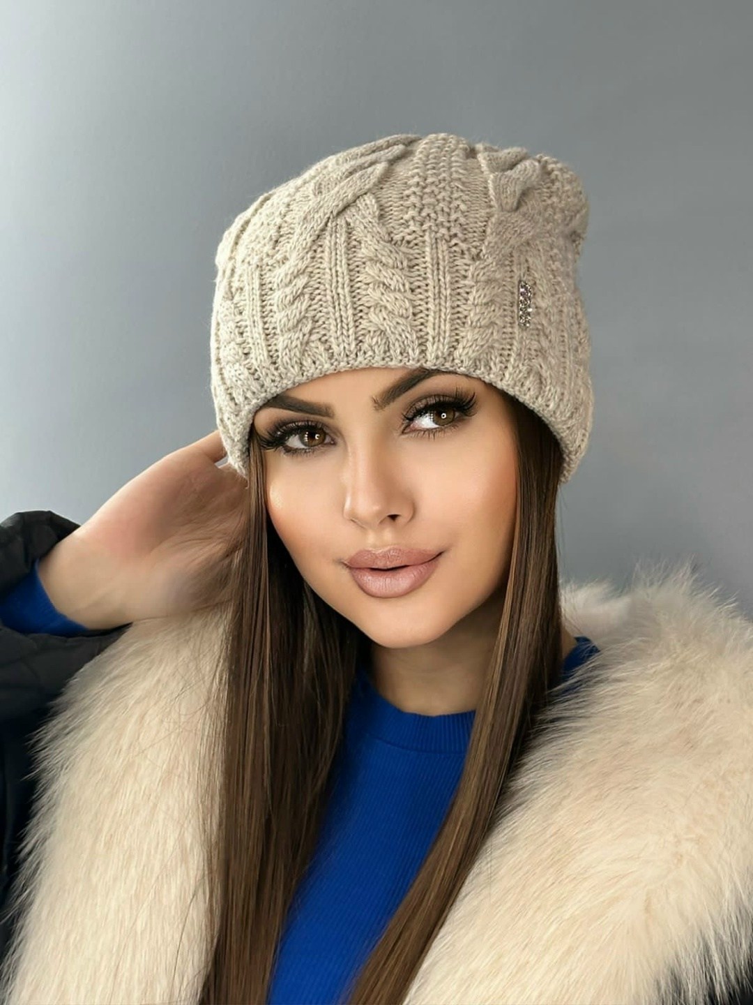 вязаная шапка,шапка женская вязаная,шапка вязаная спицами,шапка вязаная косами,вязаная шапочка