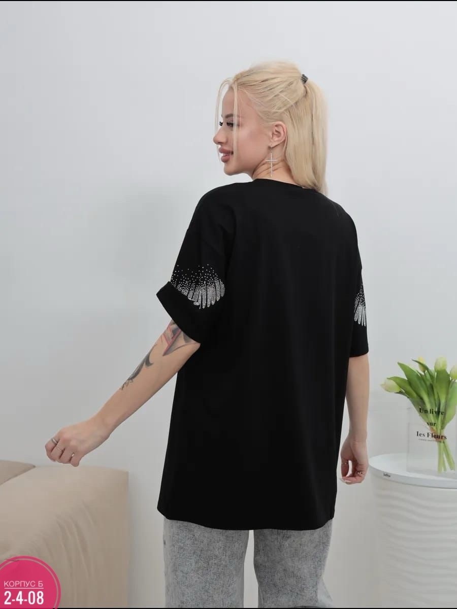 футболка оверсайз со стразам,футболка со стразами женская,футболка хлопковая базовая оверсайз со стразами,футболка женская оверсайз со стразами,футболка базовая со стразами оверсайз