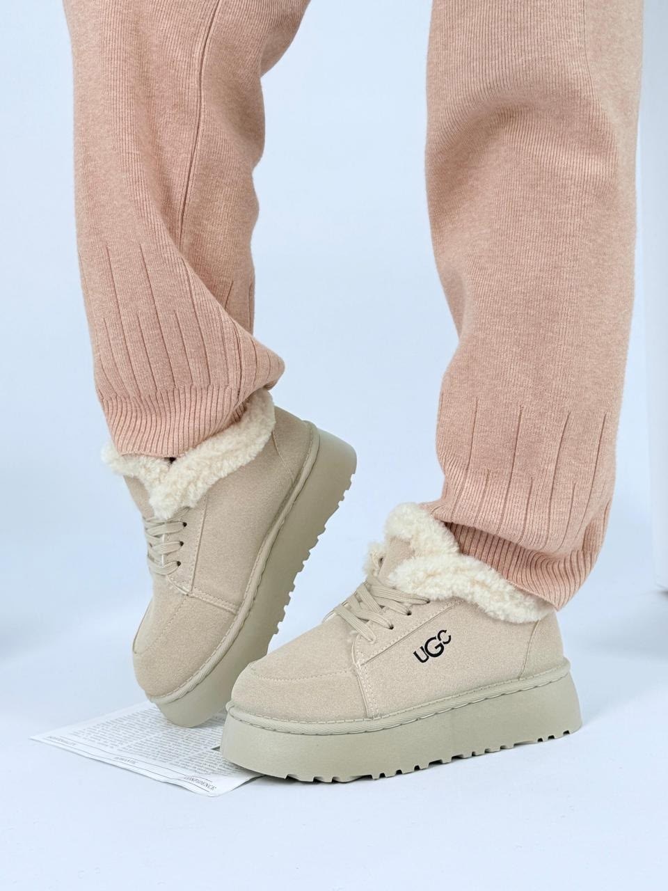 ,угги женские,женская зимняя ,женская ,короткие угги