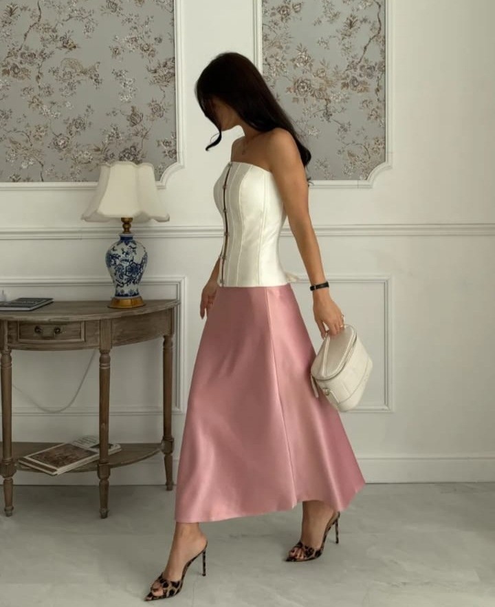 атласная юбка с высоким,длинная атласная юбка,атласная юбка макси,атласная юбка,длинная шелковая юбка