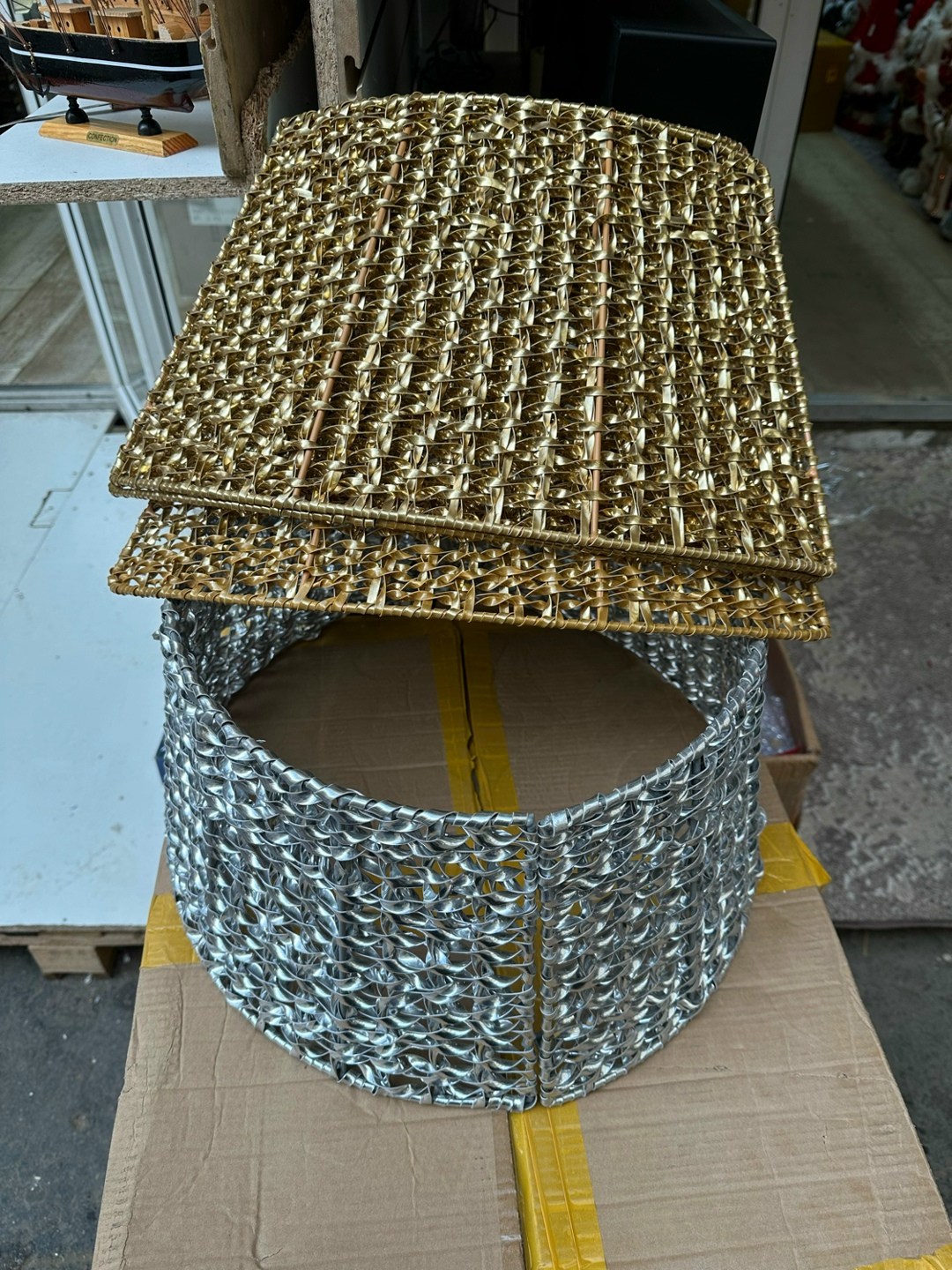 новогодние украшение бусы,бусы на елке,новогодние бусы,новогодний паровозик,бусы новогодние на елку